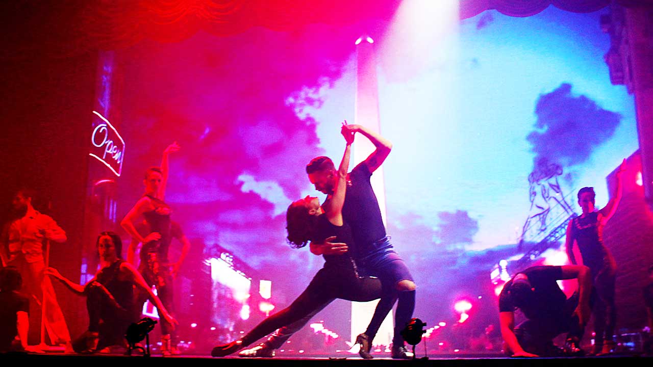 4 Dive into Porteño culture with our Dinner and Tango Tour at Madero, Buenos Aires