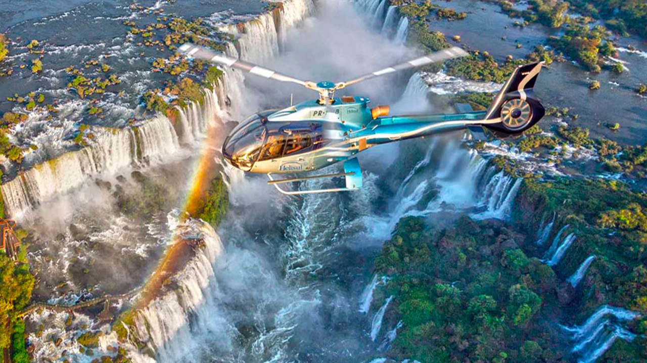 8 Sumérgete en Iguazú Deluxe: un viaje exclusivo que combina emocionantes aventuras, cultura auténtica y paisajes impresionantes.